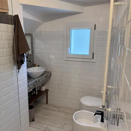 Дом отдыха Casa Rossana - 15min From Venice Местре